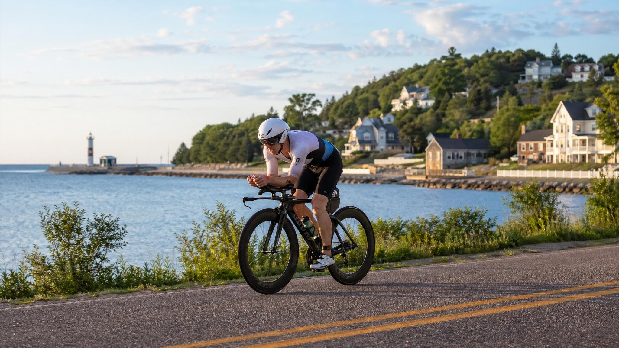 Source-backed athlete and spectator planning for IRONMAN 70.3 Michigan in Frankfort, with official race and local traffic links.
