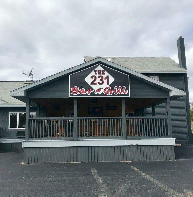 The 231 Bar & Grill - Family/American in Traverse City, Michigan