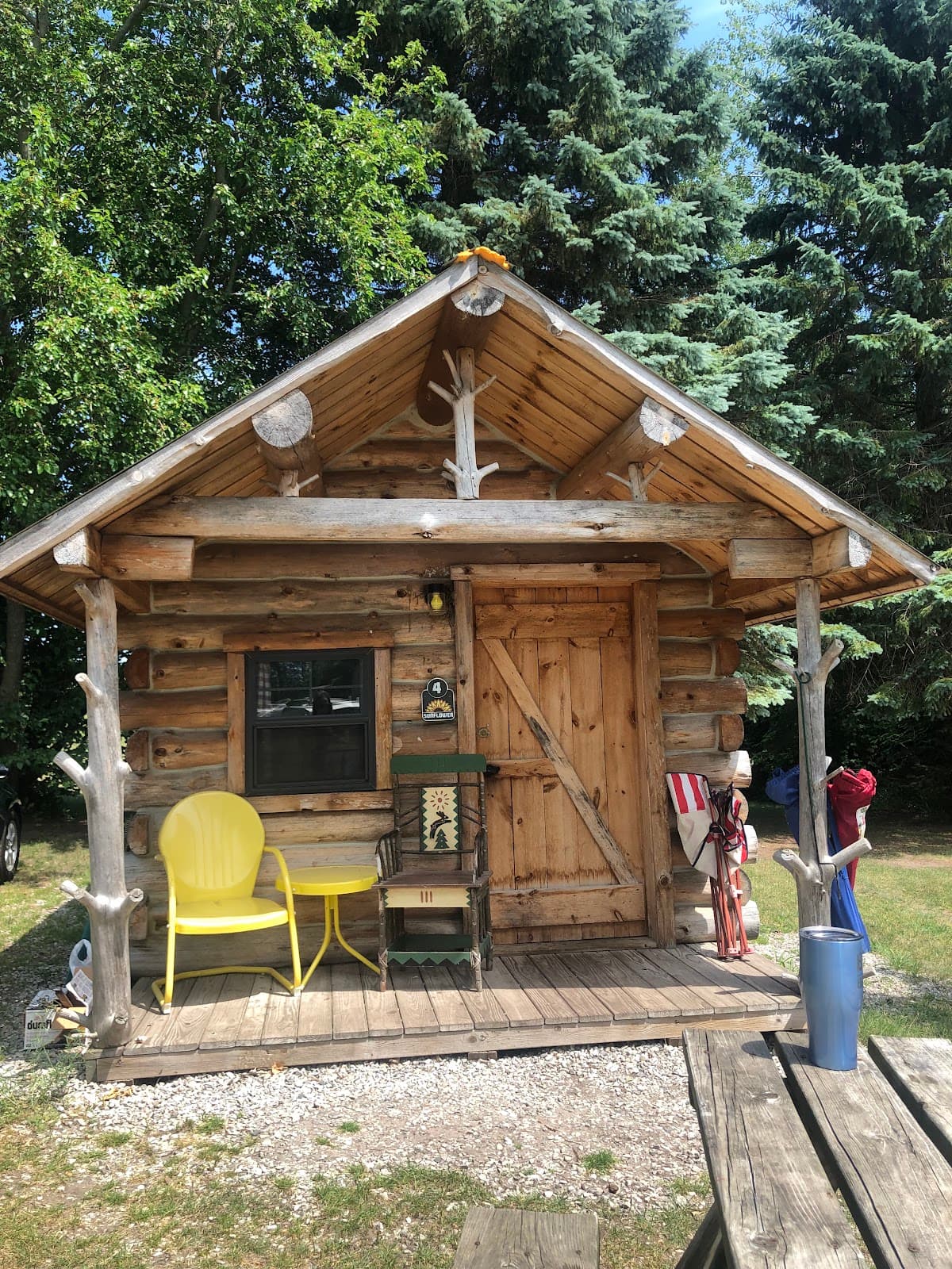 Betsie River Campsite - Cabins & Cottages in Traverse City, Michigan