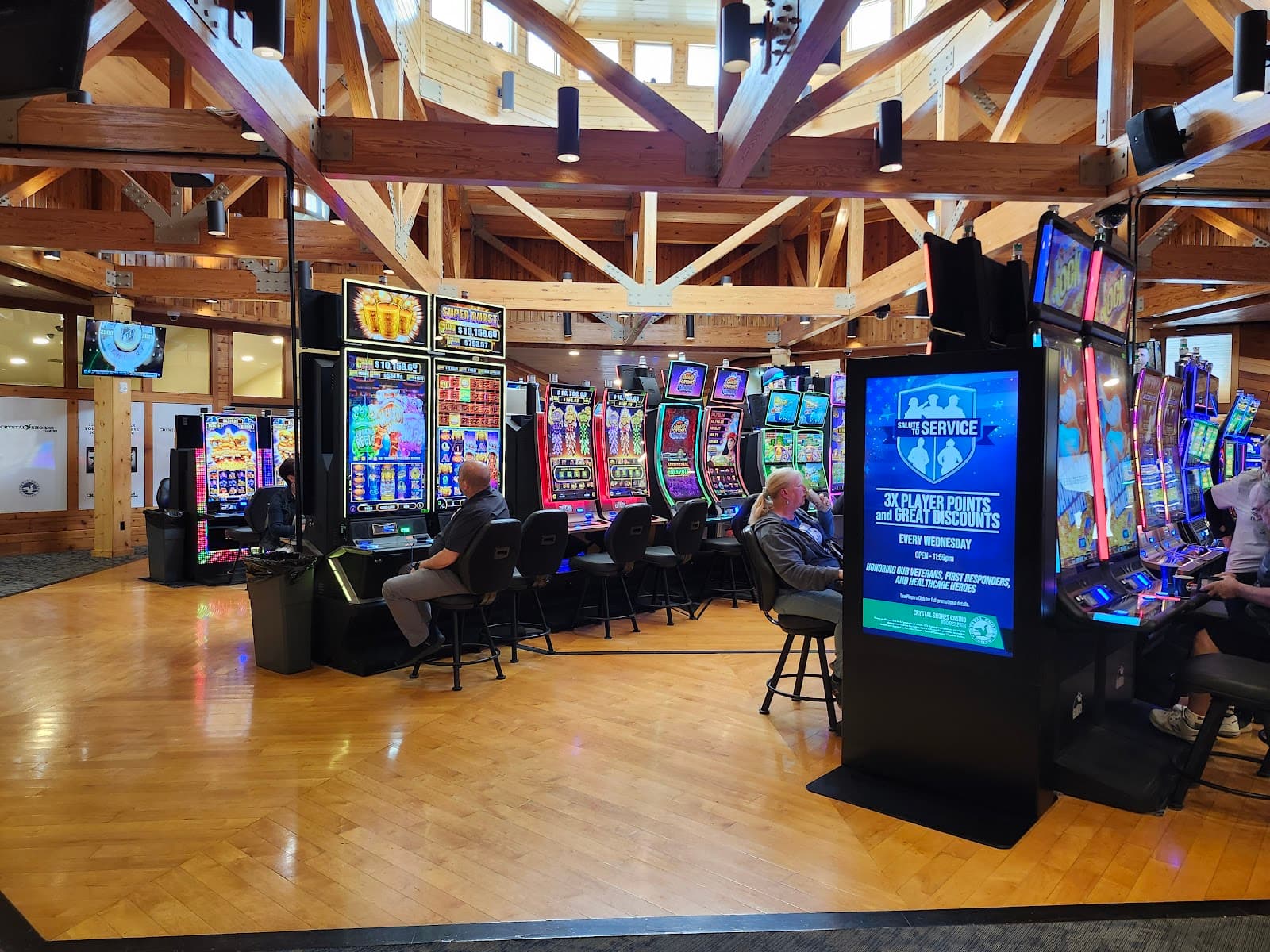 Leelanau Sands Showroom - Family Fun (Mini Golf, Go-Karts) in Traverse City, Michigan