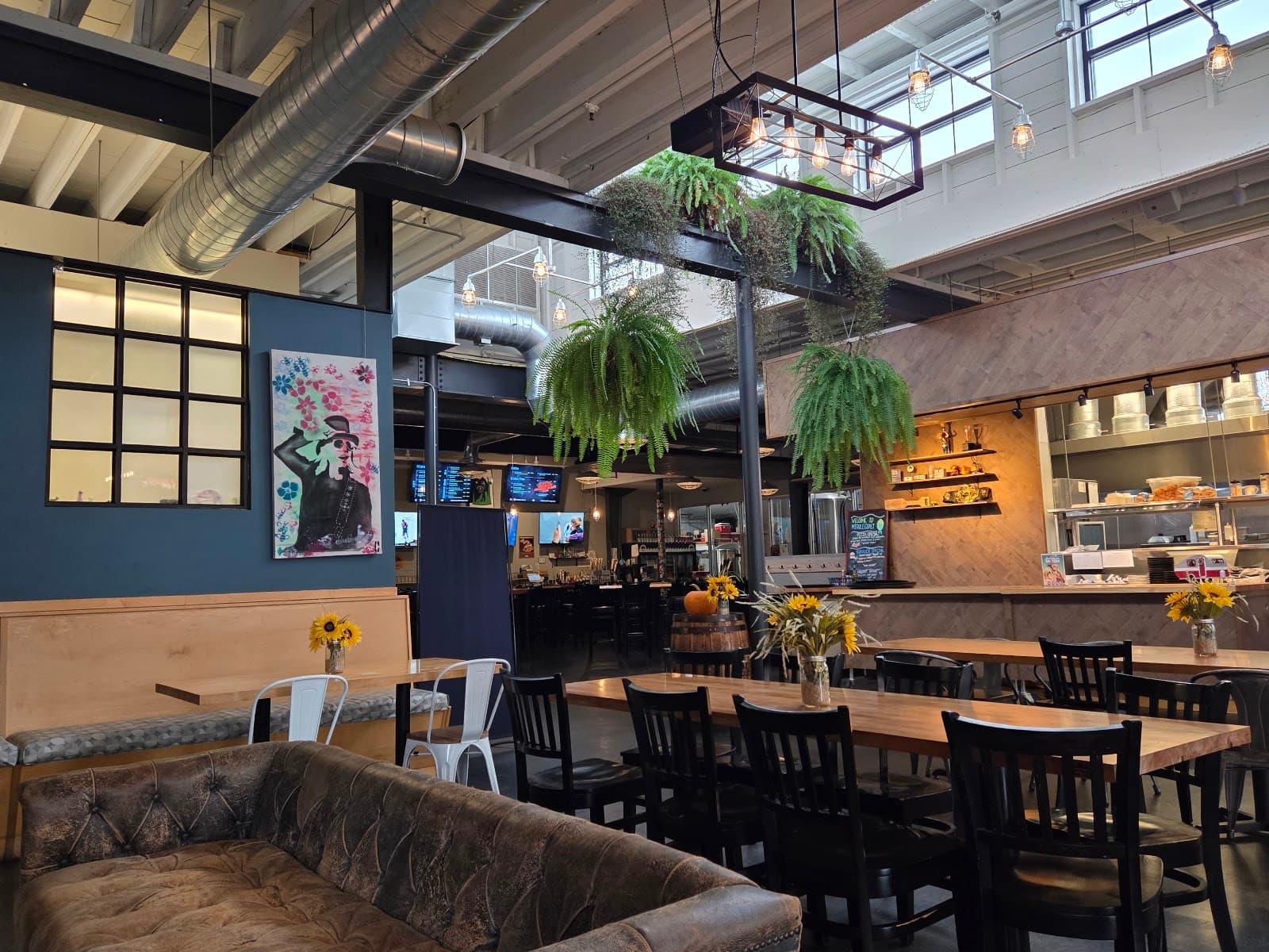 Groove Spoon by MiddleCoast - Microbreweries & Taprooms in Traverse City, Michigan