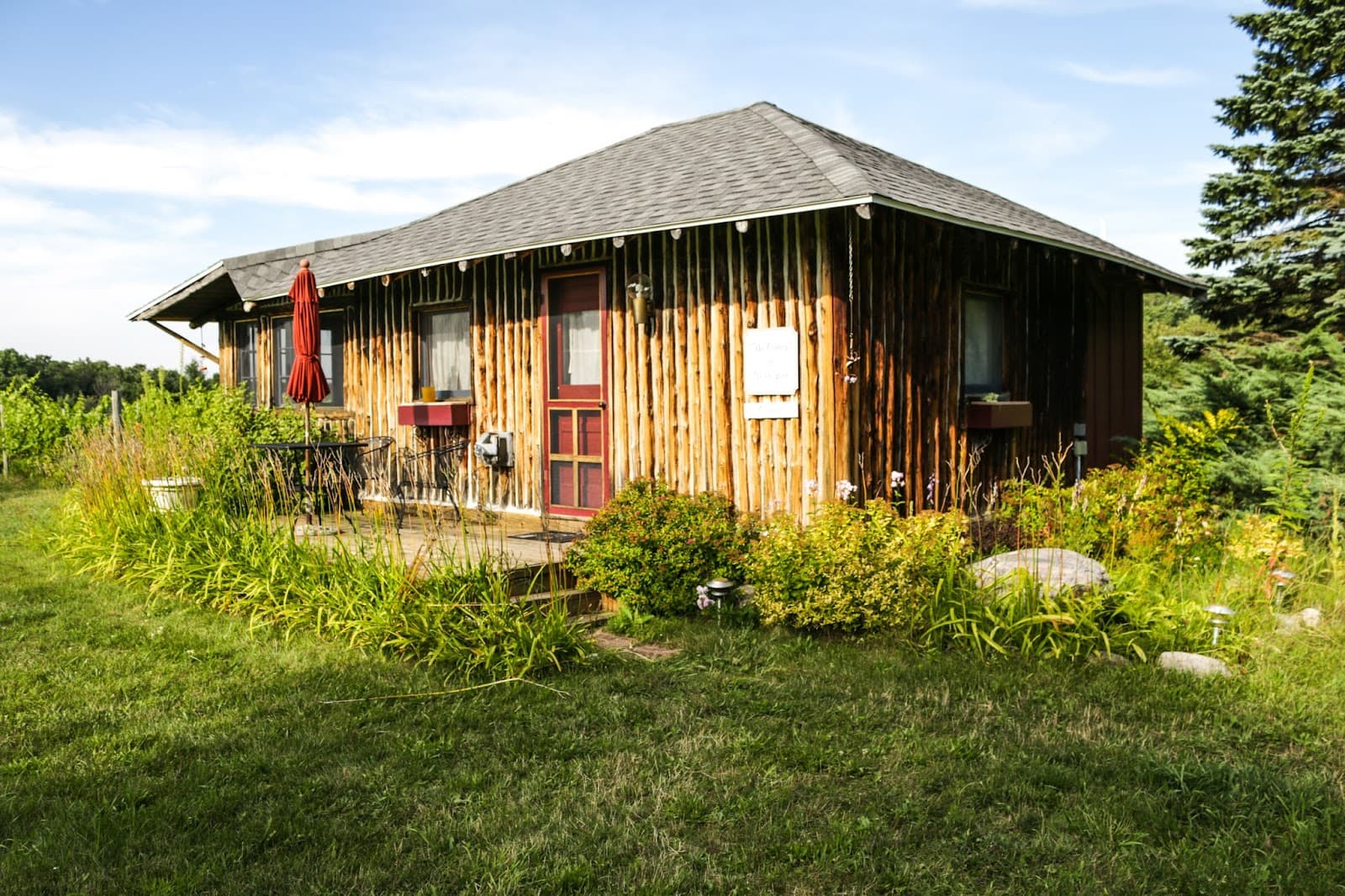 Silver Leaf Vineyard & Winery - Wineries & Vineyards in Traverse City, Michigan
