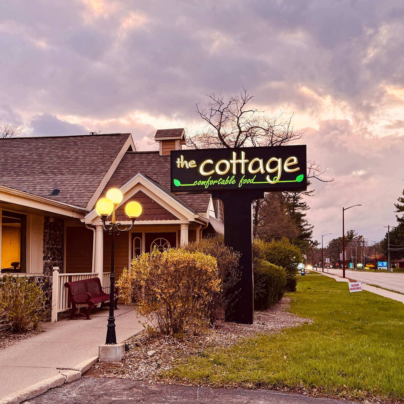 The Cottage - Steak & Seafood in Traverse City, Michigan