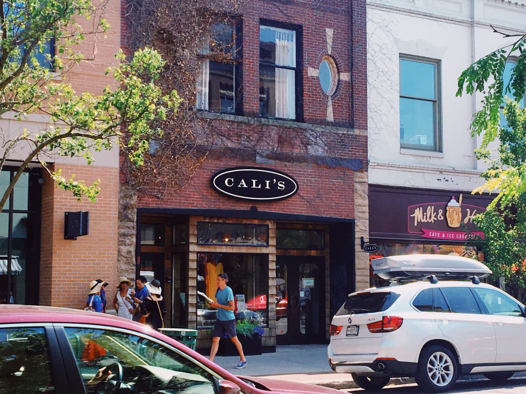 Cali's - Smoothies & Juice in Traverse City, Michigan