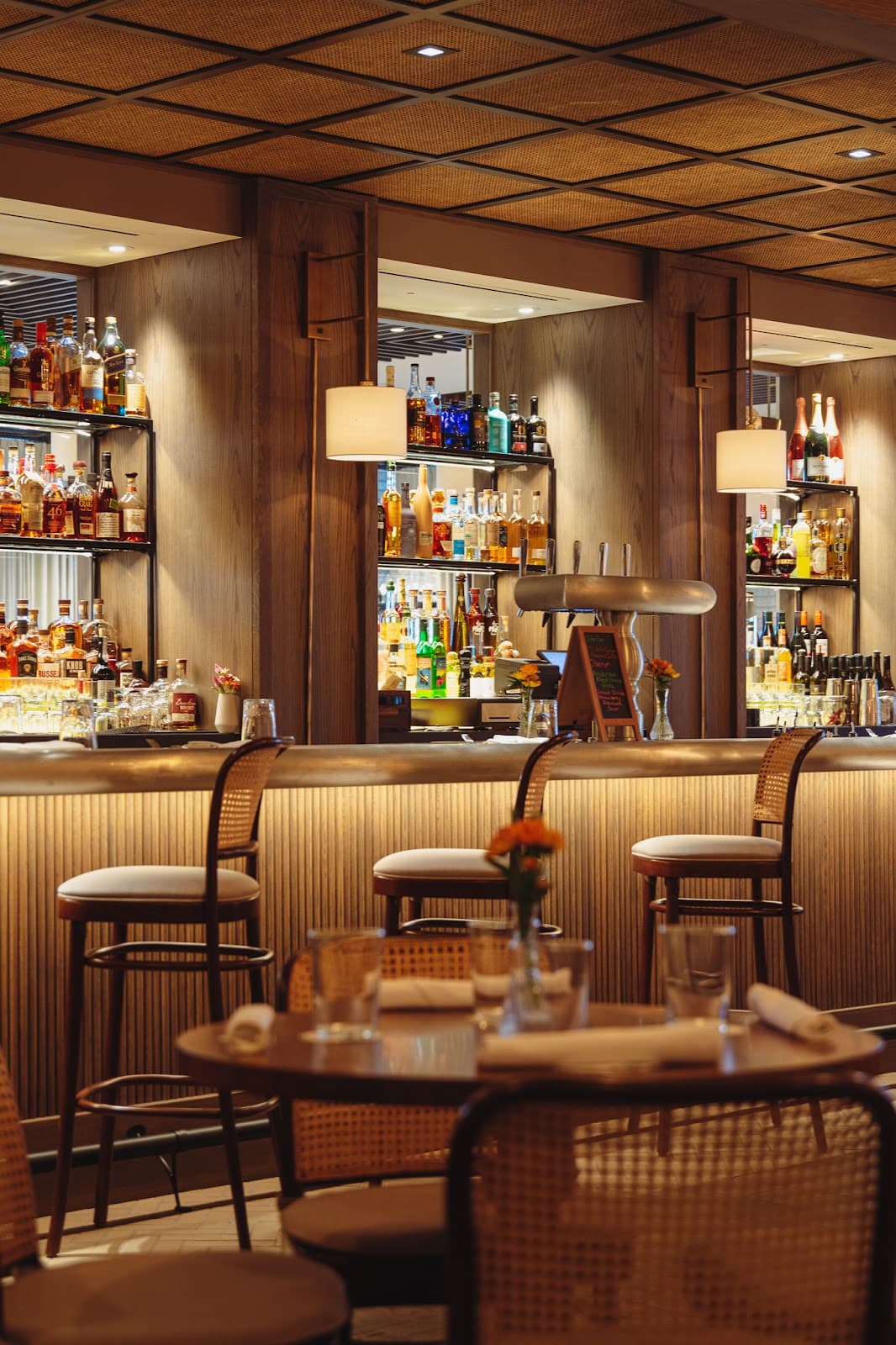 Artisan Waterfront Restaurant & Tavern at Delamar Traverse City - Fine Dining in Traverse City, Michigan