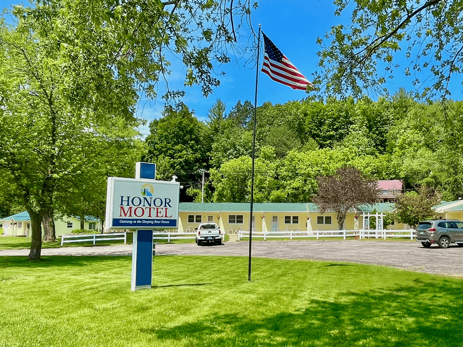 Ken-Tuck-U-Inn-Sleeping Bear Dunes - Bed & Breakfasts in Traverse City, Michigan