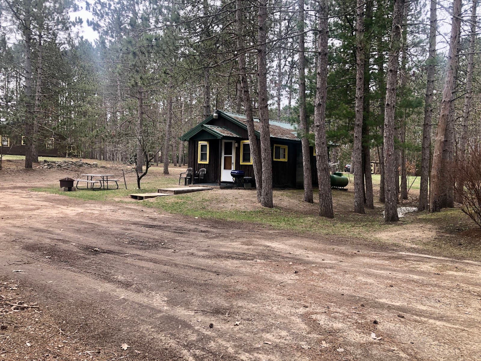 Shoe String Resort and Motel - Resorts in Traverse City, Michigan