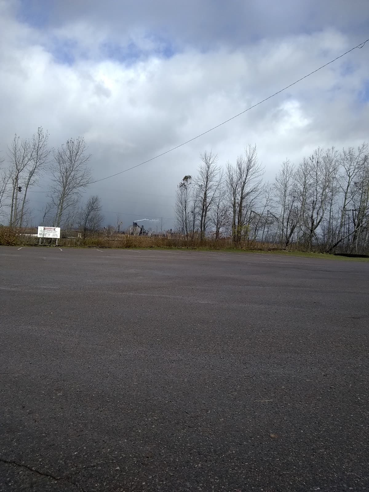 LP510 Snowmobile Trail Parking 1 - Snowmobiling in Traverse City, Michigan