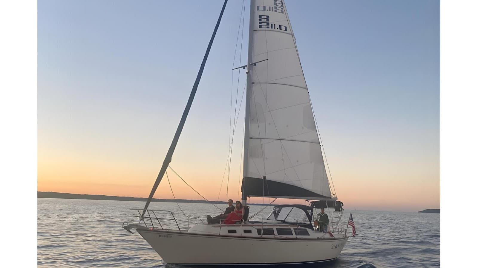 TC Wind Sailing - Boat Tours in Traverse City, Michigan