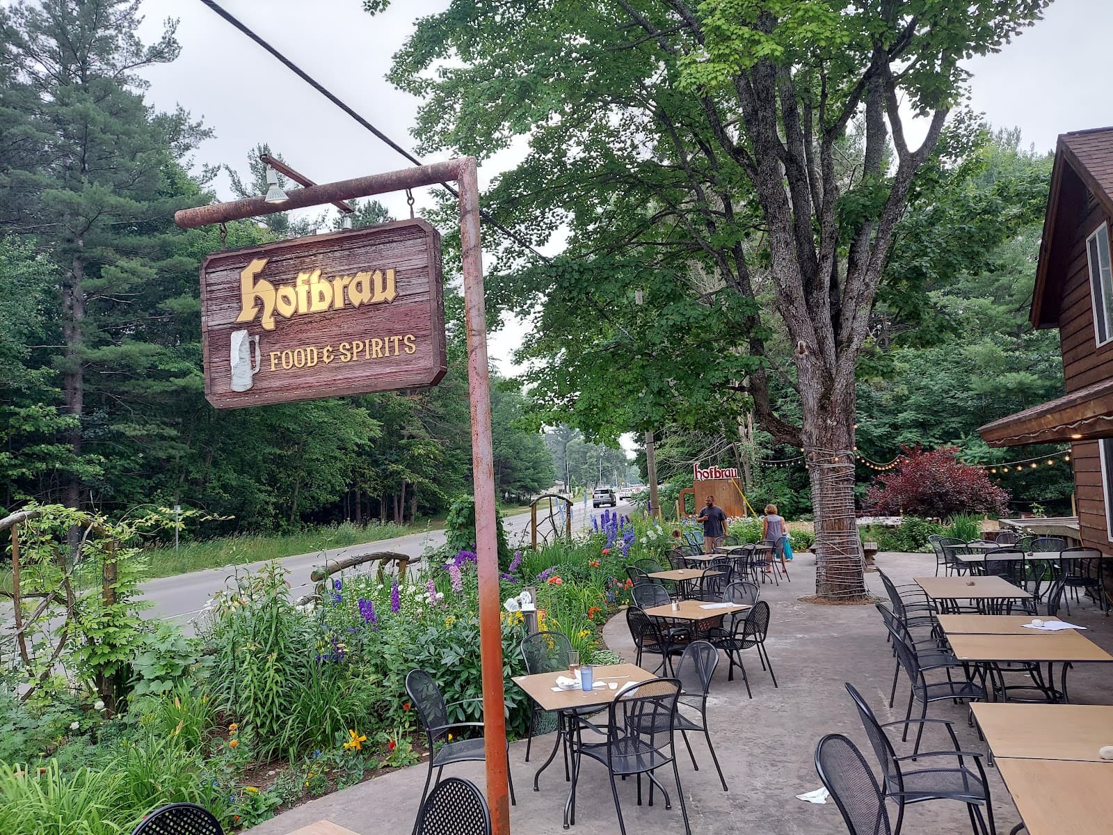 Hofbrau Steak House & American Grille in Traverse City