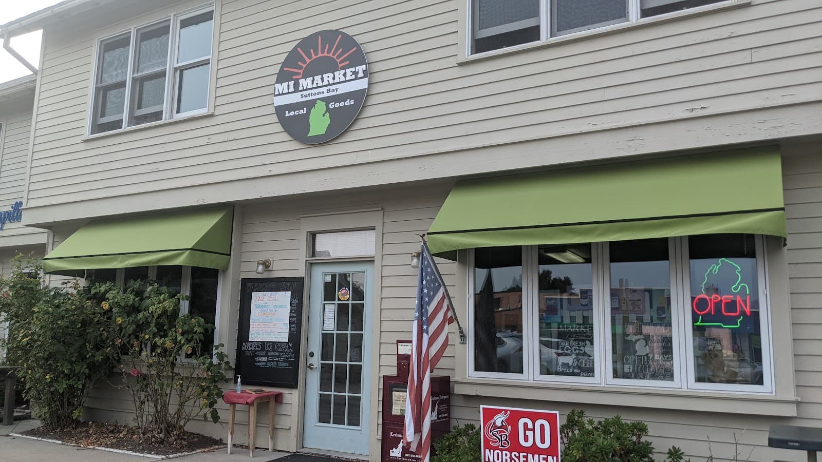 MI Market - Farm Markets in Traverse City, Michigan