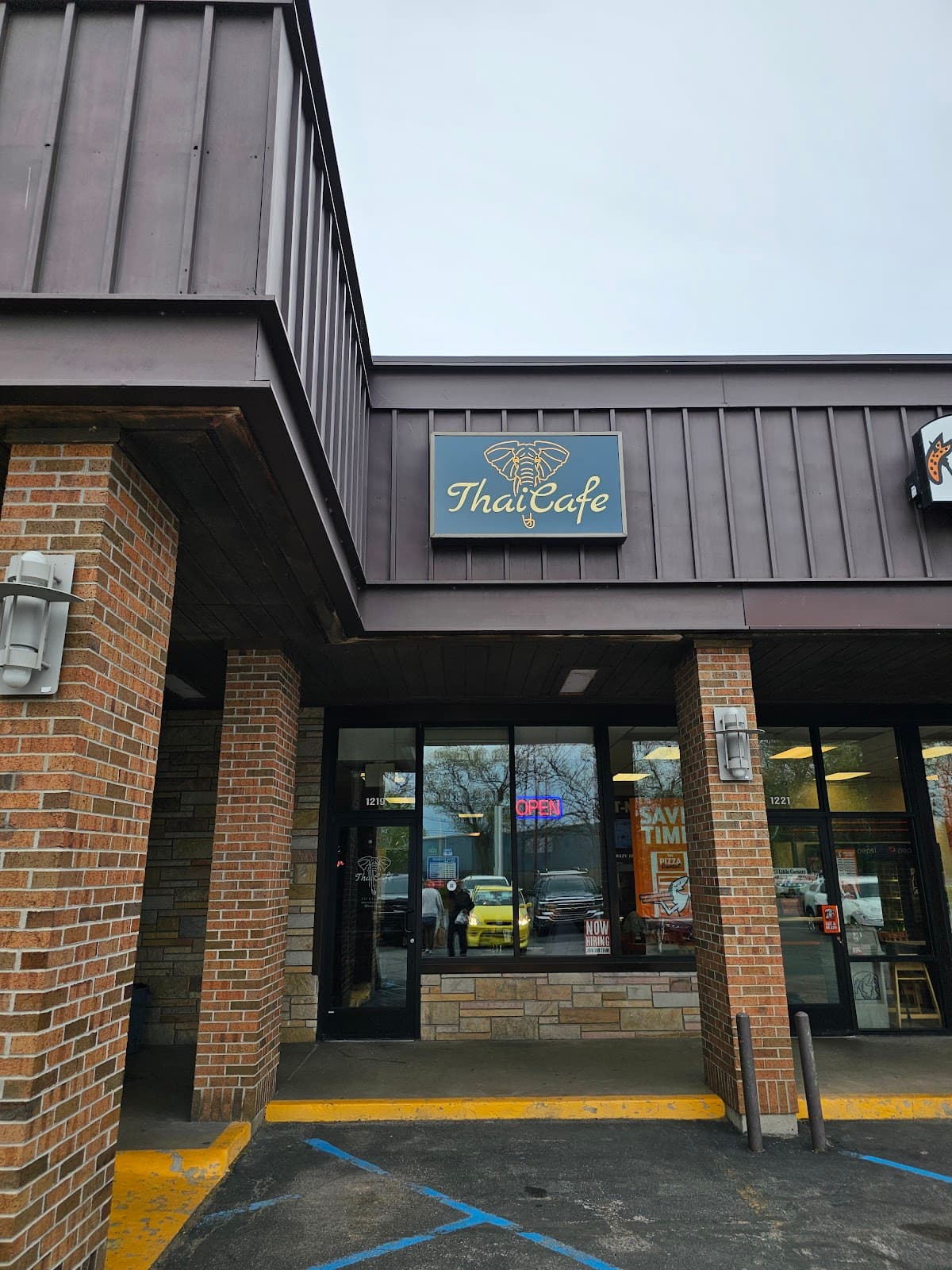 Thai Café - Asian in Traverse City, Michigan