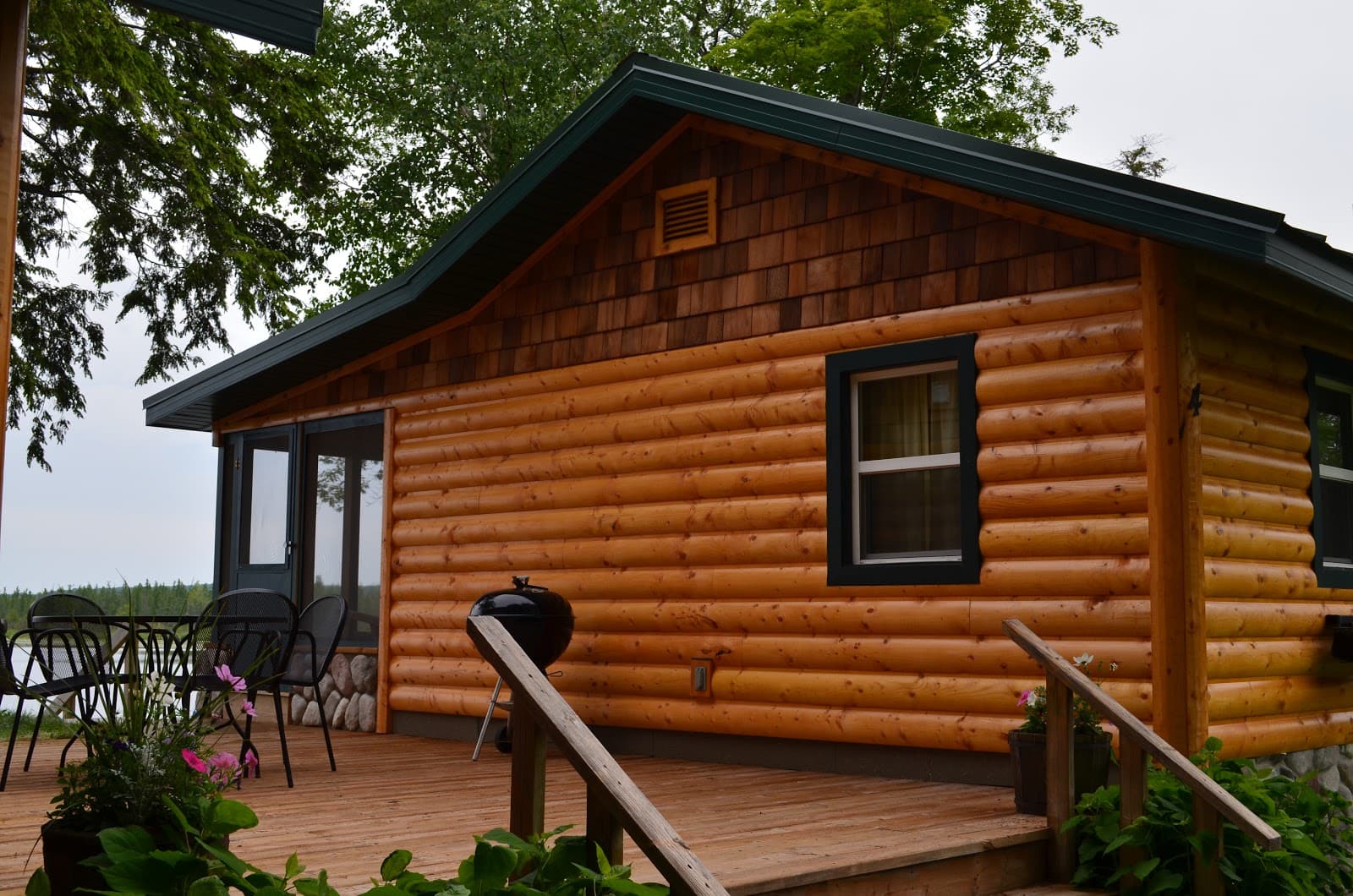 Sleeping Bear Hideaway Resort - (All Resort Listings) in Traverse City, Michigan