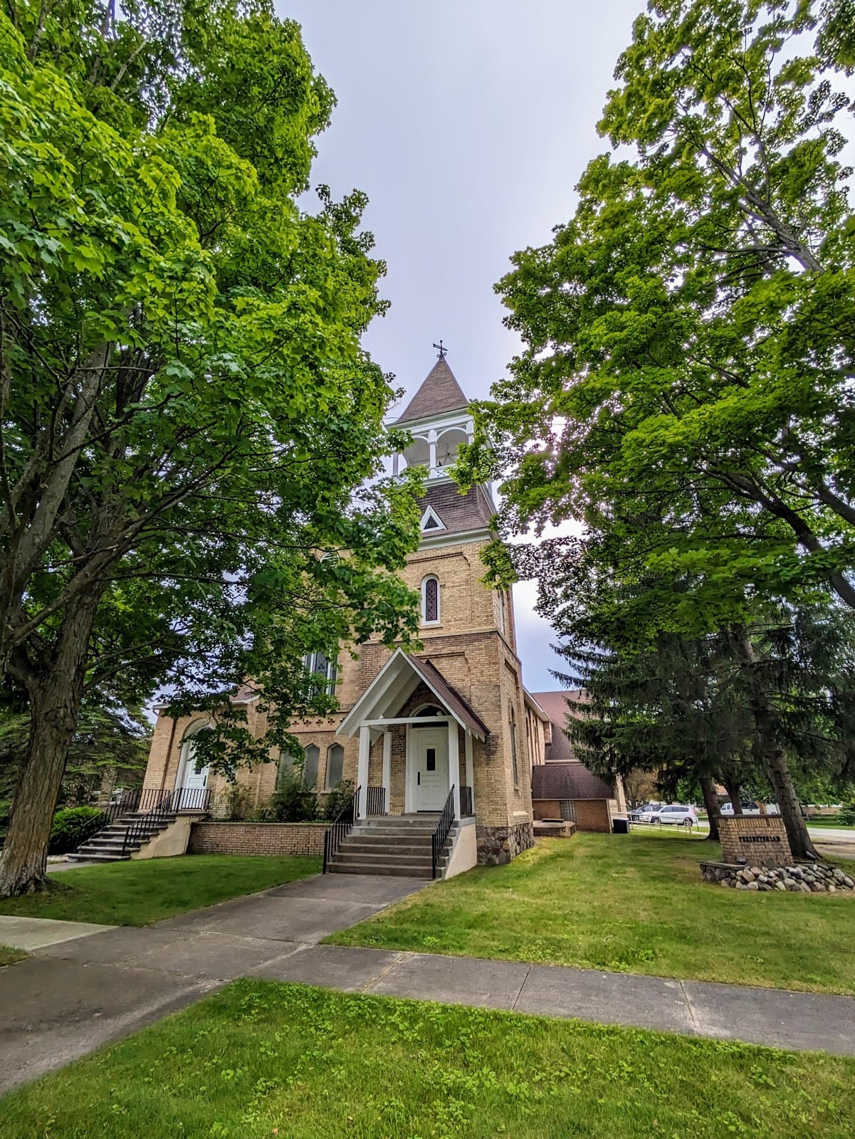 First Presbyterian Church - Places of Worship - Presbyterian in Traverse City, Michigan