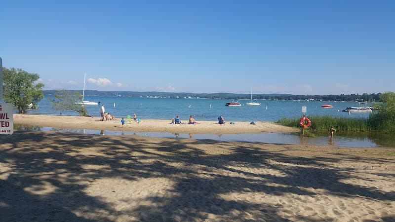 East Bay Park - Hiking & Trails in Traverse City, Michigan