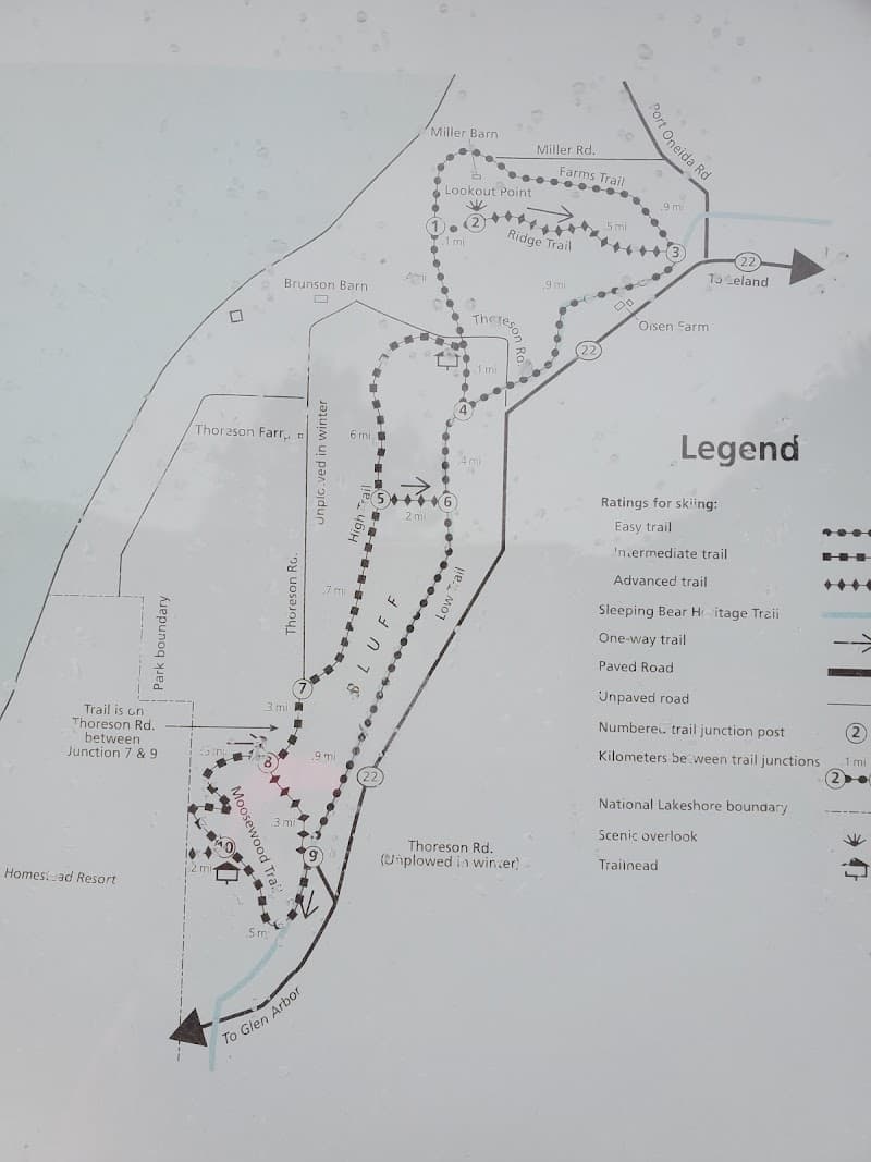 Bay View Trailhead - Hiking & Trails in Traverse City, Michigan